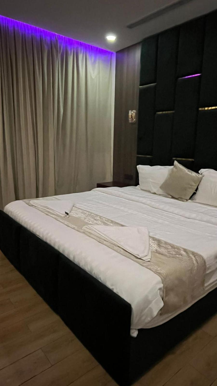 Fakher Yanbu Hotel מראה חיצוני תמונה
